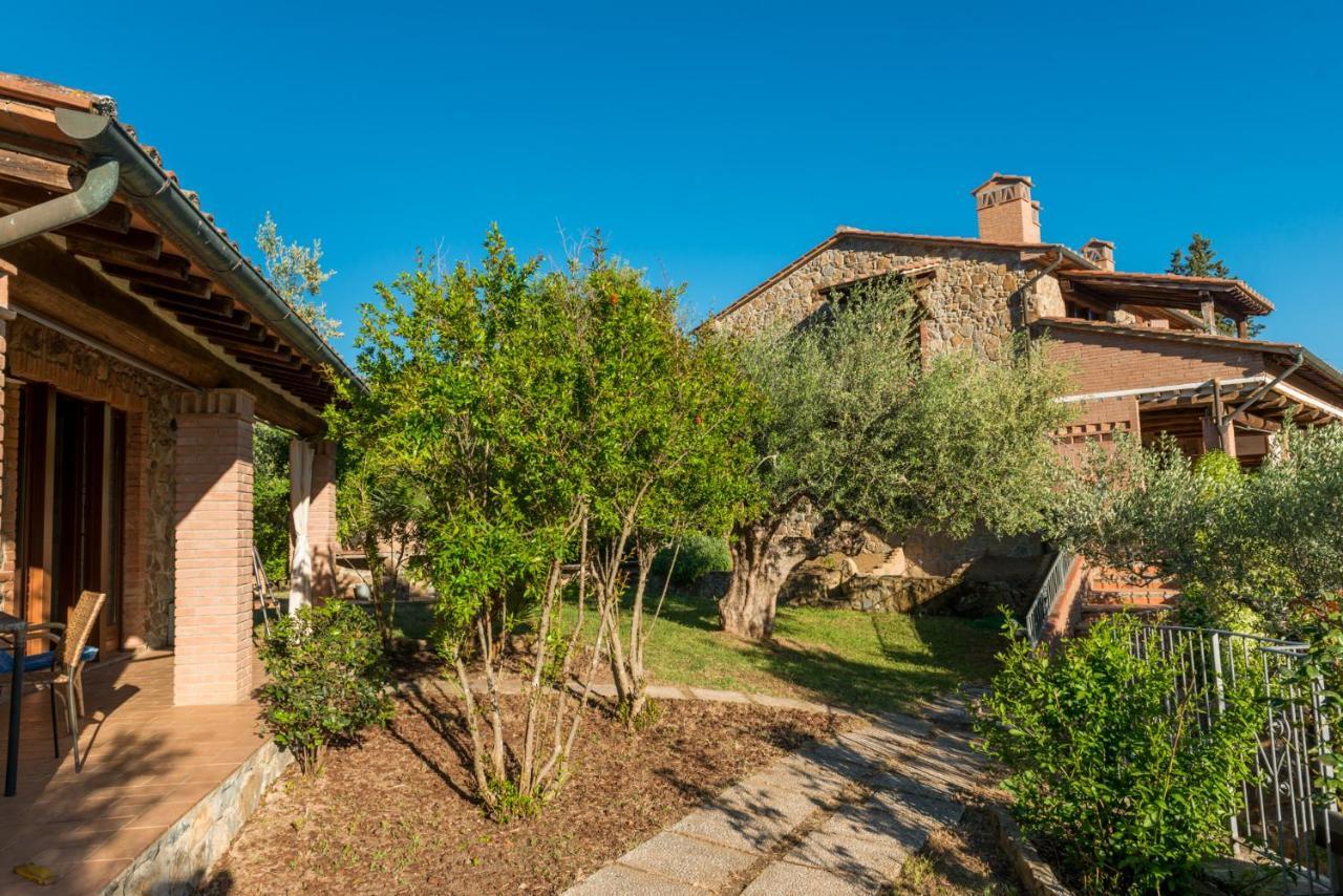 Podere La Tona Гаворрано Экстерьер фото